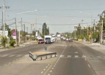 Encontraron a una mujer moribunda en el carril Rodríguez Peña: estaba desnuda y sin una pierna