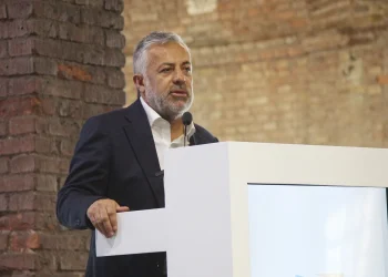 Alfredo Cornejo: “Los policías no tienen que temerle a las denuncias falsas de gatillo fácil”