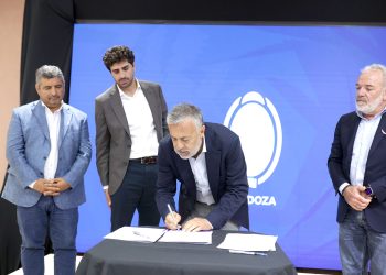 Cornejo apuesta por una Mendoza sustentable y anunció obras para el Sur por 107,7 millones de dólares