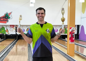 Claudio Martos se consagró campeón del Torneo Cuyano de bowling