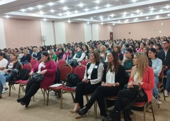 Con más de 350 asistentes: se dictaron las jornadas de capacitación para poder detectar y prevenir el maltrato infantil