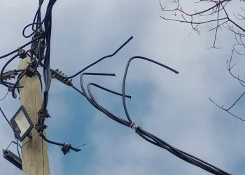 El EPRE impuso multas millonarias a distribuidoras eléctricas por deficiencias en el servicio