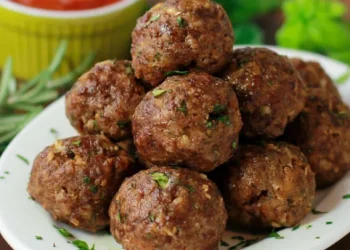 El secreto para que las albóndigas no se te desarmen en la cocción y te salgan más sabrosas