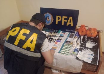 La Policía Federal detuvo a una pareja por estafas millonarias mediante el robo de datos de tarjetas de crédito