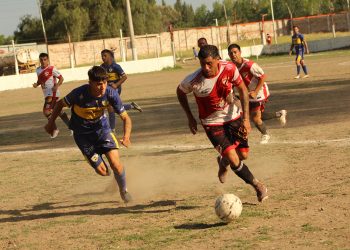 Fútbol local: Balloffet le quitó el invicto a Huracán, también ganaron Rincón y Constitución