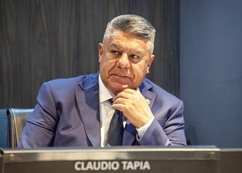 La AFA reeligió a Tapia y eliminó los descensos de la Liga Profesional