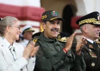 Maduro proclama al chavismo como «popular, militar y policial»