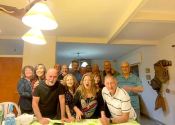 Egresados de la Escuela Pascual Iaccarini festejan 50 años de amistad y formación