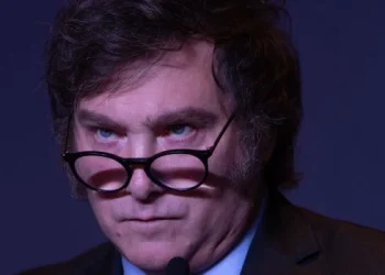 Milei: «La universidad va a seguir siendo pública y no arancelada»