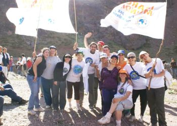 Invitan al picnic por la no-violencia y la paz mundial en Plaza Francia