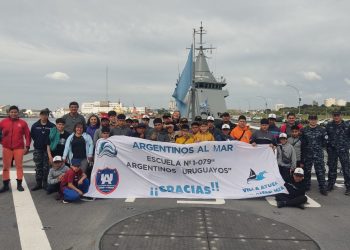 Distinguirán a la comunidad educativa de la escuela “Argentinos Uruguayos” por llevar a más de 90 chicos a conocer el mar