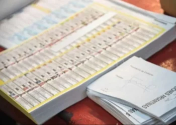 Se promulgó la ley que establece el uso de la Boleta Única de Papel