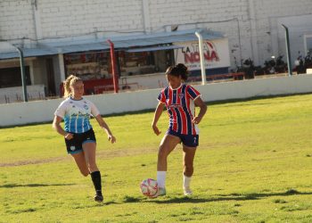 Pedal y El Tropezón en lo más alto del fútbol femenino local