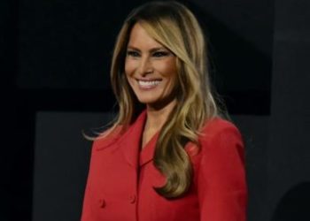 Melania Trump: «El derecho fundamental de la mujer a su propia vida le otorga la autoridad de interrumpir su embarazo»