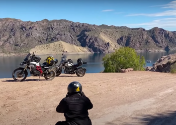Uruguayos recorren Argentina en moto y se deslumbraron con el Cañón del Atuel