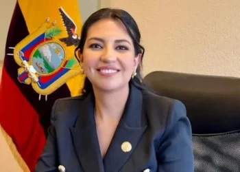 El presidente de Ecuador designó a una nueva vicepresidenta