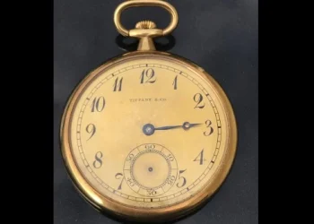 Pagan 2 millones de dólares por el reloj de oro que perteneció al capitán del barco que rescató a 700 náufragos del Titanic