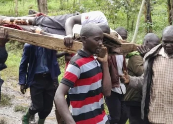 Deslizamientos de tierra en Uganda provocan 13 muertes