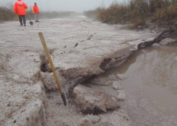 Tras el paso de una súper tormenta quedó intransitable un tramo de la Ruta 190 a Punta del Agua