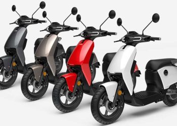 El increíble scooter que lanzó Xiaomi: son inteligentes, cómodos y se manejan solos