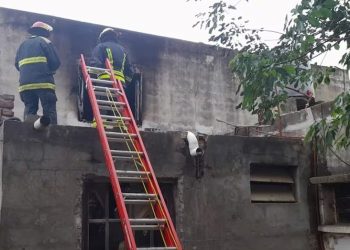 Conmoción: Asesinaron a una niña de 8 años en Córdoba e incendiaron la casa para ocultar el hecho