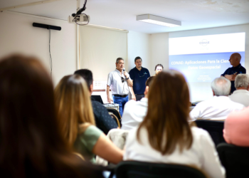 Omar Félix recibió a miembros de la Comisión de Actividades Espaciales para optimizar información satelital de San Rafael