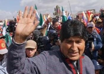 Evo Morales llamó a renuncias masivas en el gobierno de Bolivia