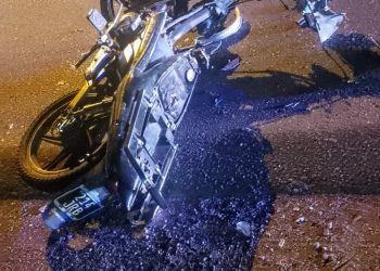 Un motociclista resultó fracturado