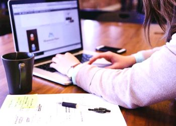 El IES de Informática lanza nuevas carreras de ciencia de datos e inteligencia artificial en respuesta a la demanda tecnológica