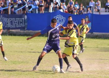Quiroga ganó de local y es nuevamente líder de la Primera «A»