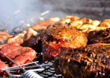 ¿Adiós a la parrilla tradicional?: Cuál es la nueva forma de asar que es más práctica y ecológica