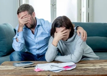 Una persona puede pagar hasta 51 impuestos por año: cuáles son los tres con mayor impacto