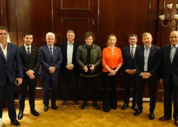 Resurgen cortocircuitos entre LLA y PRO: una conferencia de prensa abrió otra grieta