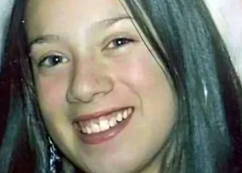 La secuestraron, la torturaron y la asesinaron: el error por el que una joven fue una “muerta viva” 18 años