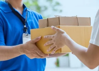 Compras online en el exterior vía courier: cuándo comienza a regir el nuevo tope y la quita de impuestos