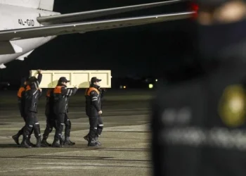 El presidente de Azerbaiyán dijo que Rusia derribó por accidente el avión en el que murieron 38 personas