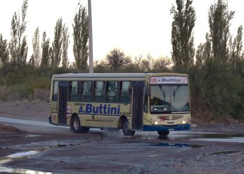 El sábado arrancan los colectivos a Los Reyunos y el recorrido incorpora el dique El Tigre