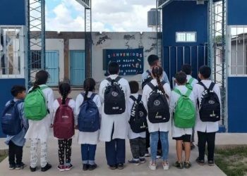 El Proyecto Mochi: solidaridad para que los chicos comiencen las clases con todo