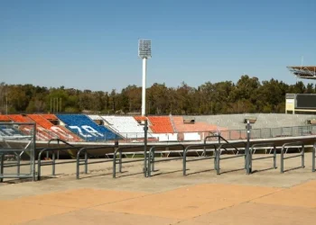 Por las roturas y el vandalismo, el Malvinas Argentinas tendrá un cambio clave