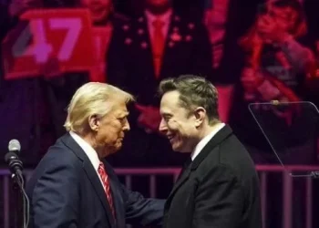Trump, afirma que estaría dispuesto a que Elon Musk compre la red social TikTok si lo deseara