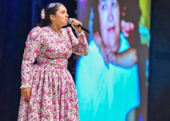 La “paisana provincial” Bárbara Giménez participa del Festival Nacional del Malambo y fue ovacionada por su historia