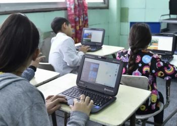 La DGE implementa un nuevo sistema digital para las escuelas: cuáles son los cambios más significativos del GEI