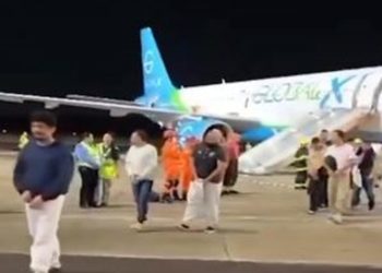 Escándalo en Brasil: denuncian el uso de esposas en deportados desde Estados Unidos