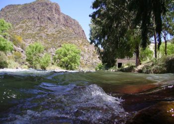 El Atuel sigue con un caudal por encima de su promedio histórico