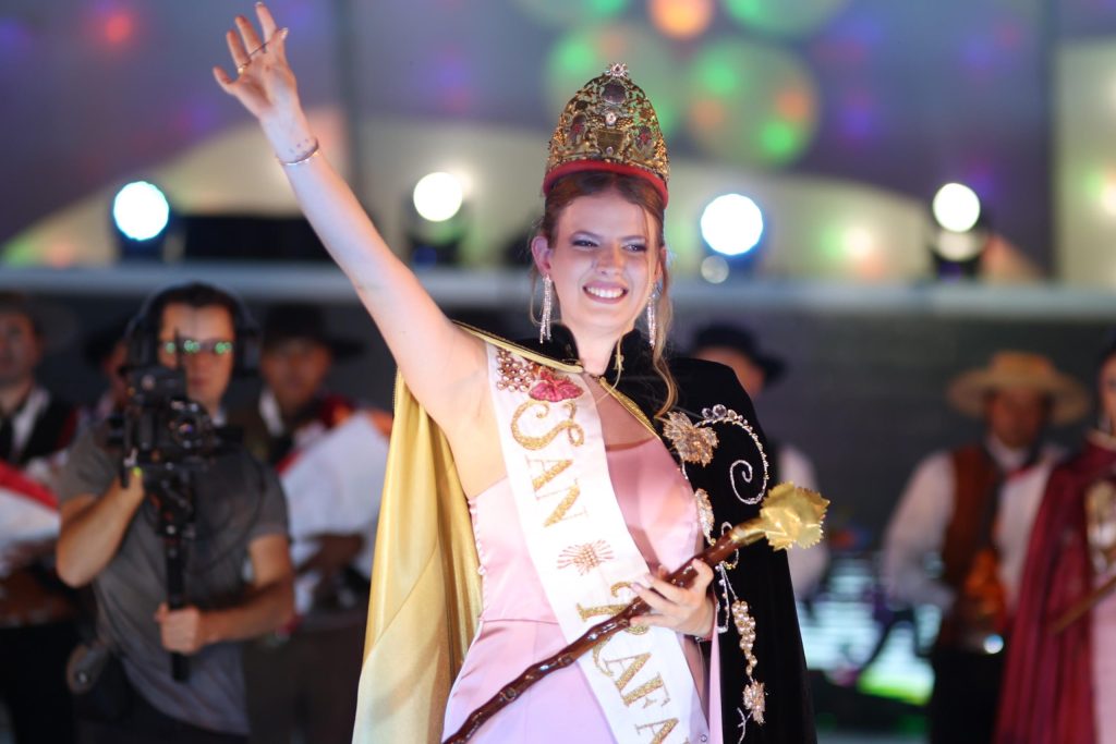 Sofía Zingaretti es la nueva Reina Departamental de la Vendimia