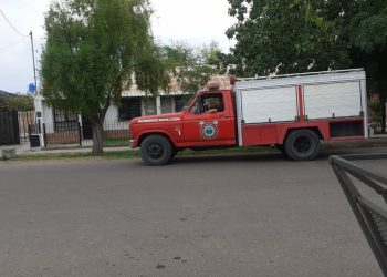Bomberos Voluntarios de Rama Caída lanzaron una campaña solidaria para reparar su móvil