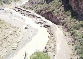 Crecida del río Atuel: un evento climático sin precedentes que no afecta directamente al turismo