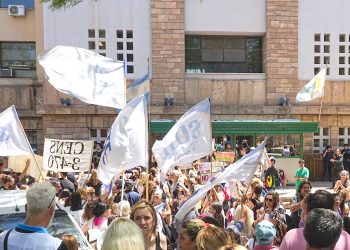 Fusión de CEBJAs y CENS en Mendoza: una medida que genera análisis y posiciones encontradas