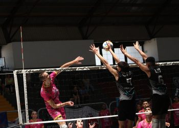 S.R. Club se quedó con el título del “Torneo del Sur” en el Poli Nº2