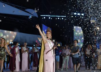 Vendimia 2025: San Rafael vivió “Esencia” con un Chacho Santa Cruz colmado y eligió a Sofía Zingaretti como la nueva soberana departamental 